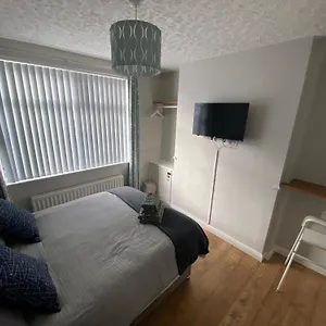 Connswater Town House Homestay